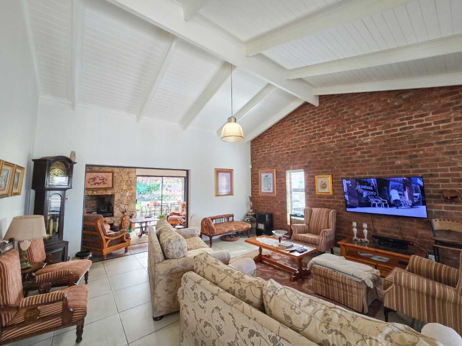 3 Bedroom Property for Sale in Stilbaai Wes Western Cape